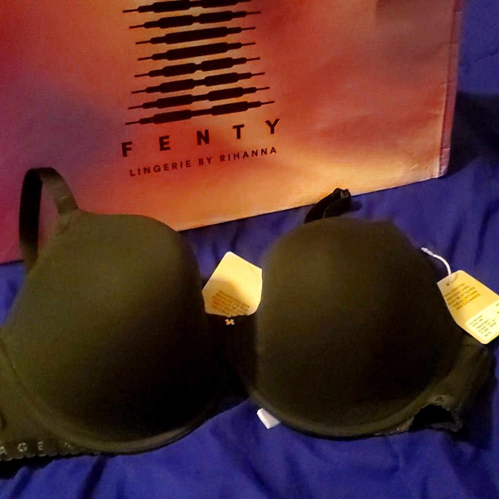 Black Tshirt Bra Size 44DD